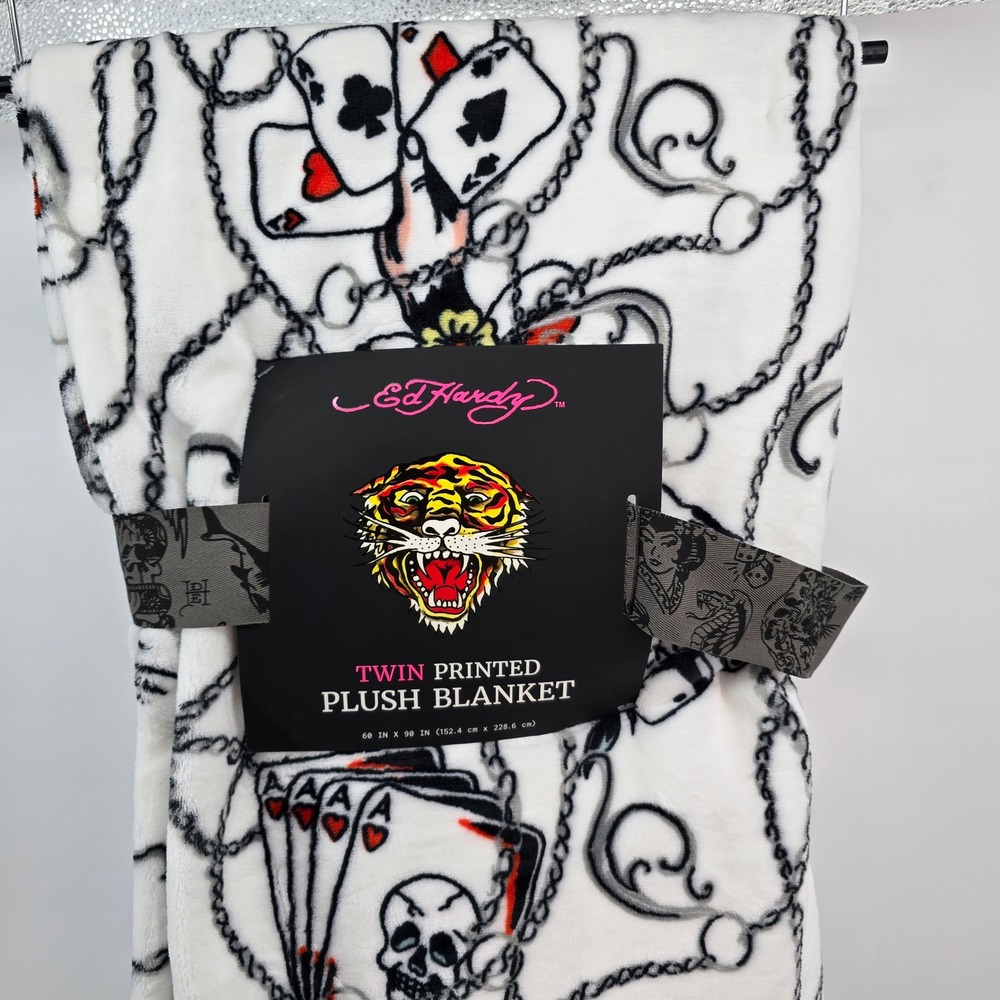 Ed Hardy Twin Printed Plush Blanket White Tattoo Skull Cards Dice 60x90 New